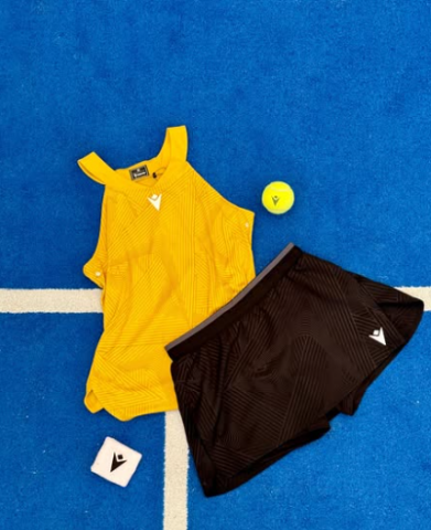 Gamme Padel F�minine � Performance et �l�gance sign�es Macron